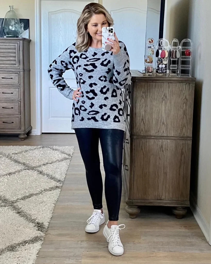 Fall Outfits With Leggings And Sneakers 2026: 25 Comfortable and Stylish Looks to Copy