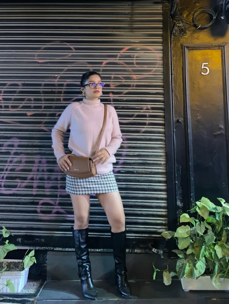 Fall Outfits With Tights: 24 Chic and Cozy Looks to Elevate Your Autumn Style