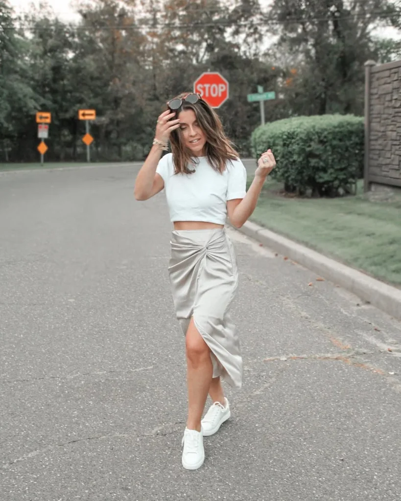 25 Fall Skirt And Sneakers Outfits 2026 That Make Casual Style Look Effortlessly Chic