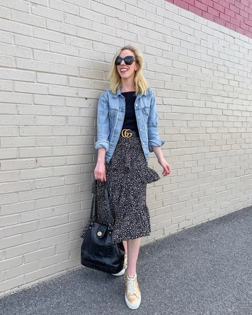 25 Fall Skirt And Sneakers Outfits 2026 That Make Casual Style Look Effortlessly Chic