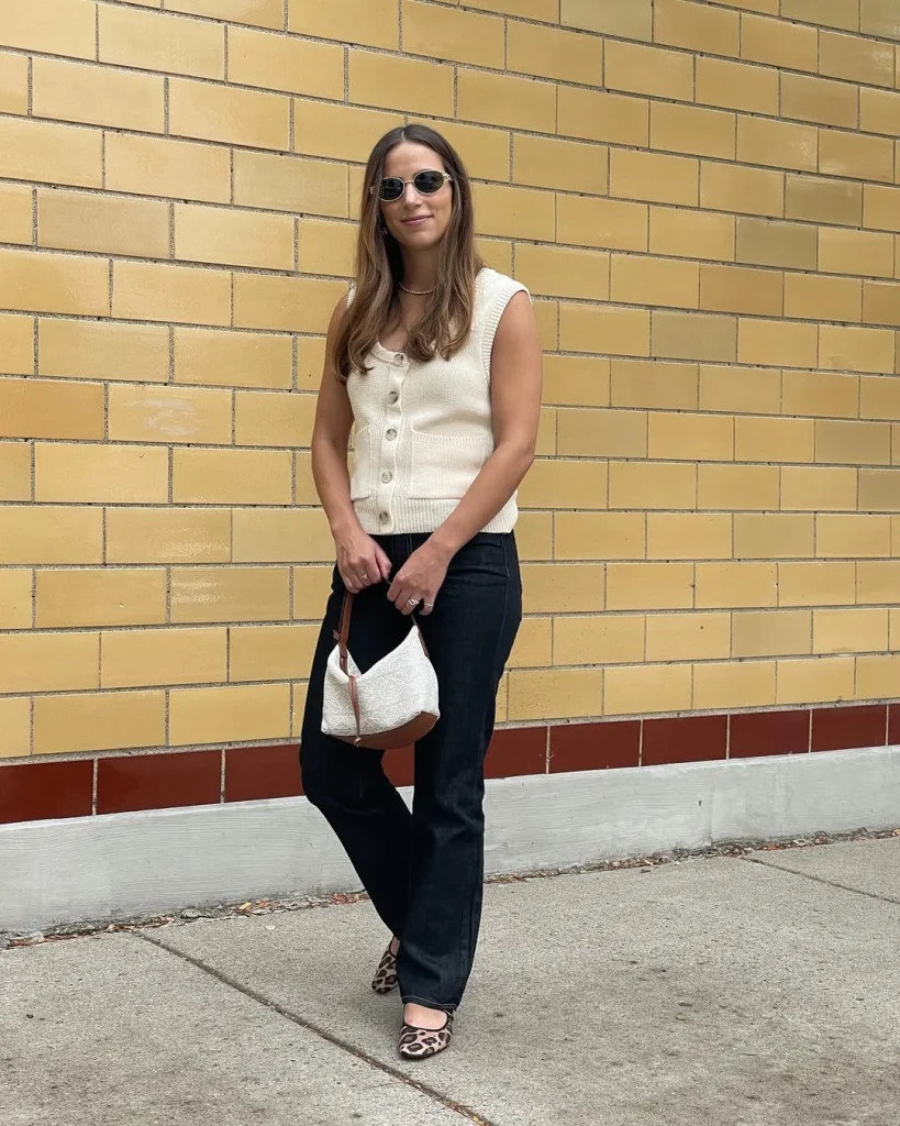 Fall Vest Outfits for Women 2026: Trendy and Stylish Layering Ideas for Every Occasion
