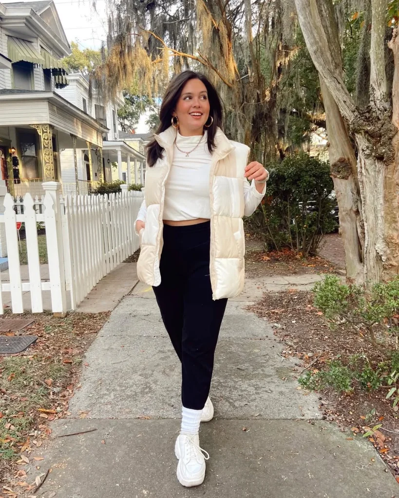 Fall Vest Outfits for Women 2026: Trendy and Stylish Layering Ideas for Every Occasion
