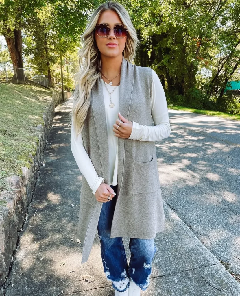 Fall Vest Outfits for Women 2026: Trendy and Stylish Layering Ideas for Every Occasion