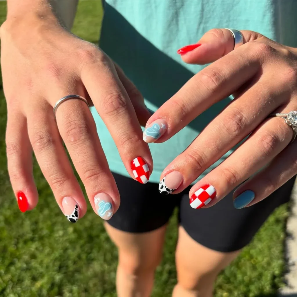 July Nail Colors Ideas 2026: Fresh Summer Manicures to Try This Season