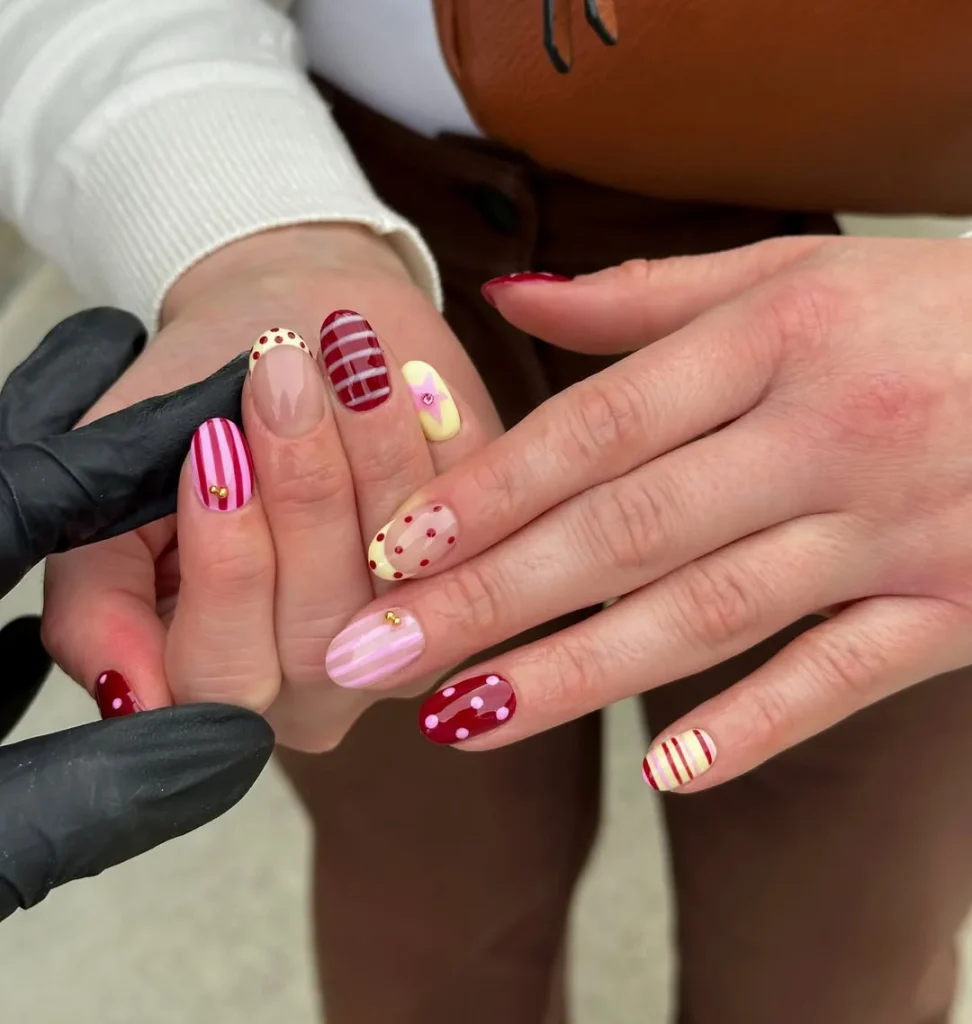 July Nails Design Ideas 2026: Trendy Looks for a Stylish Summer