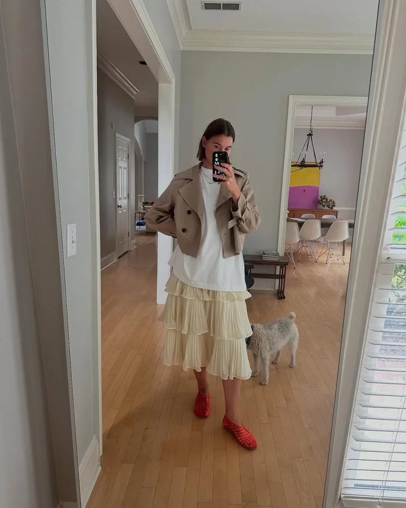 Summer to Fall Outfits 2026: 26 Chic Transitional Looks You'll Want to Wear All Season