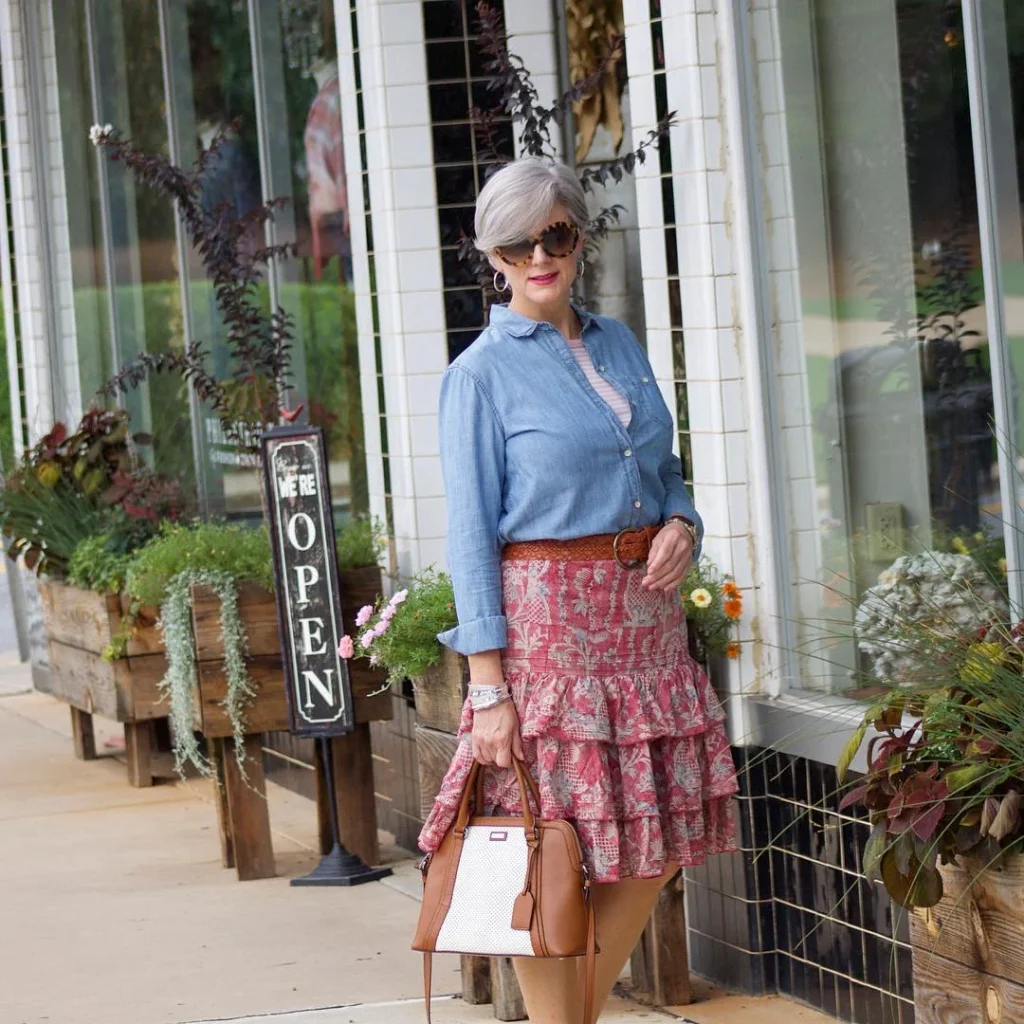 What To Wear In Fall 2026 Over 50: Chic, Comfortable & Age-Confident Outfit Ideas