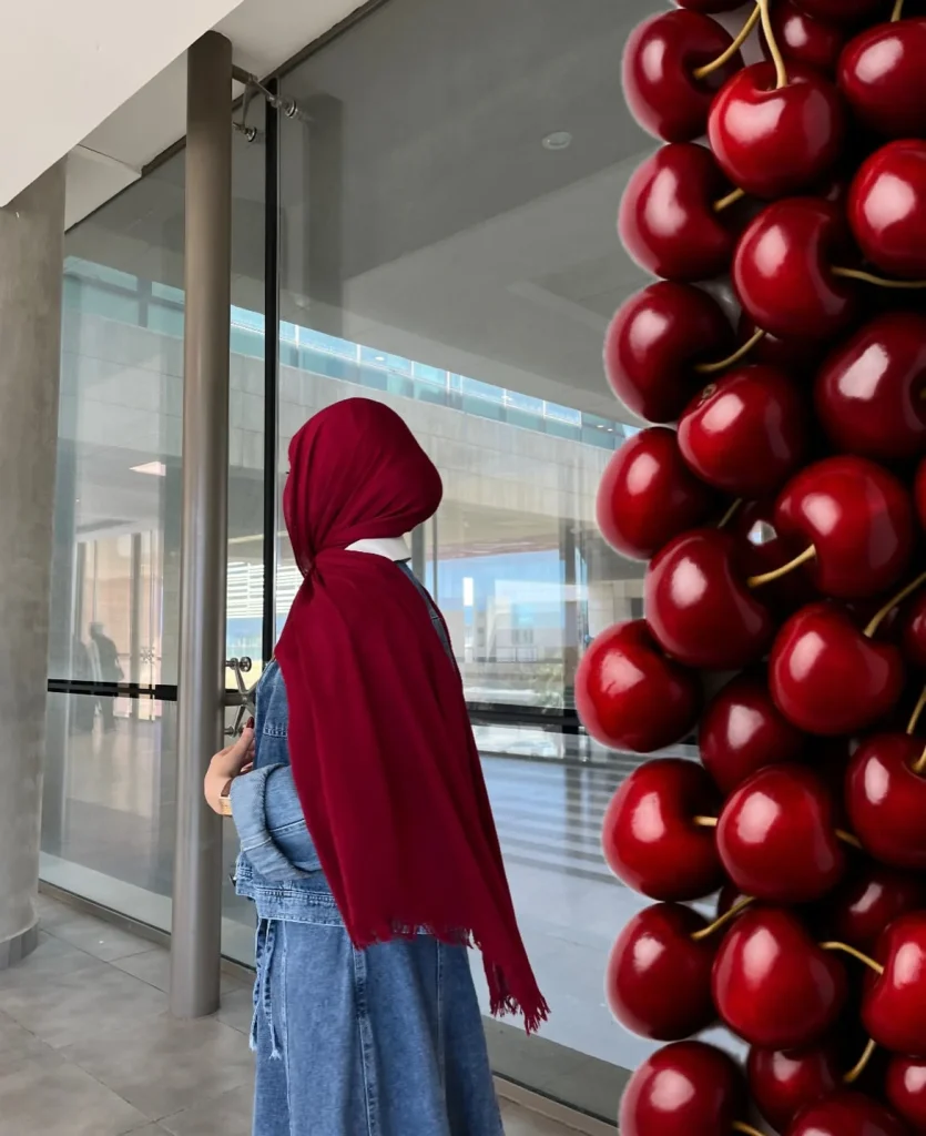 Womens Modest Fall Outfits 2026: Elegant & Everyday Style Ideas