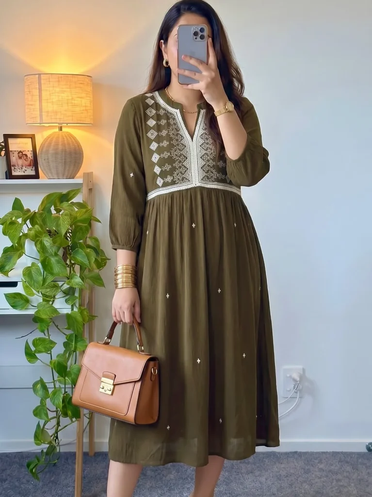 Womens Modest Fall Outfits 2026: Elegant & Everyday Style Ideas