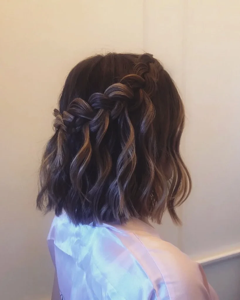 Bridesmaid Hairstyling: 24 Elegant Ideas for Every Wedding Style