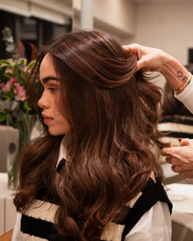 Chestnut Brown Hair Color: 26 Gorgeous Ideas for Rich, Glossy Brunette Hair