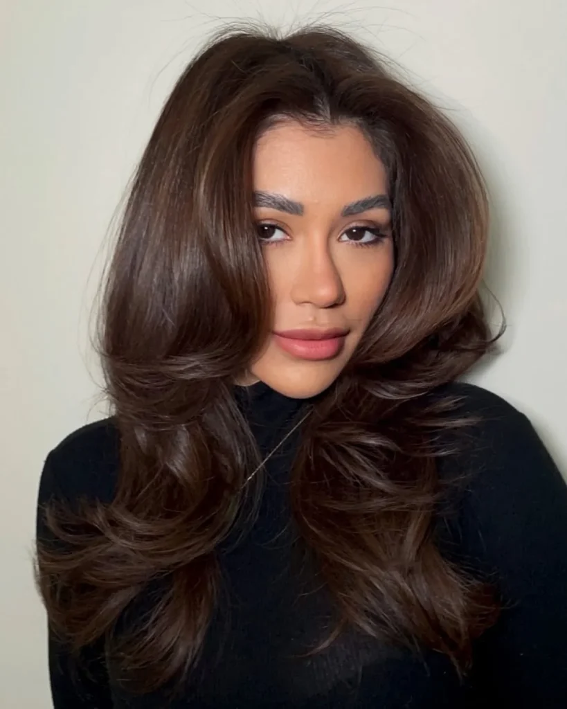 Chestnut Brown Hair Color: 26 Gorgeous Ideas for Rich, Glossy Brunette Hair