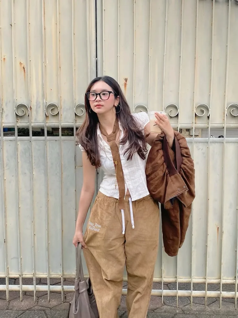 Corduroy Pants Outfits Fall 2026: 24 Chic & Cozy Looks You'll Want to Wear All Season