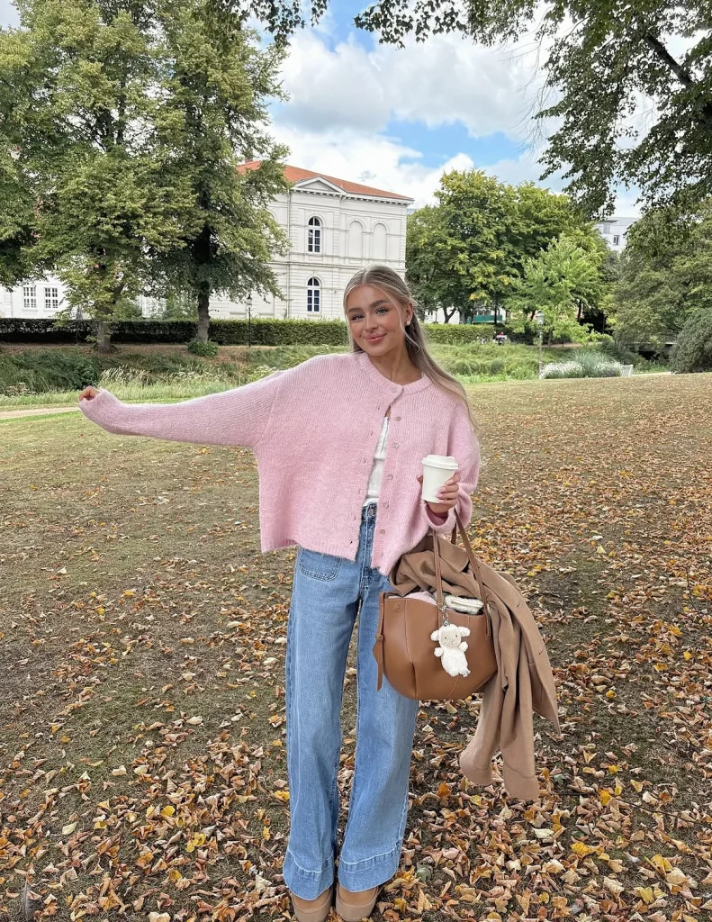 Cute Comfy Fall Outfits 2026: Cozy & Stylish Looks You'll Want to Wear Every Day