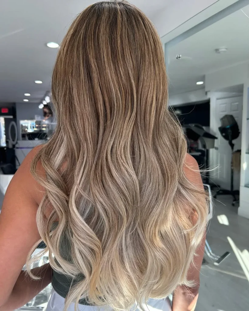 Dirty Blonde Hair Color: 25 Stunning Looks That Make Blonde Feel Effortless