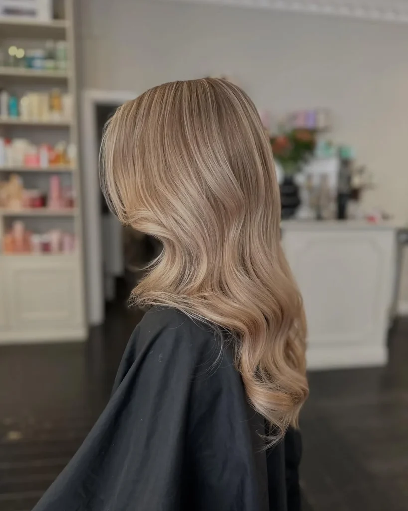 Dirty Blonde Hair Color: 25 Stunning Looks That Make Blonde Feel Effortless