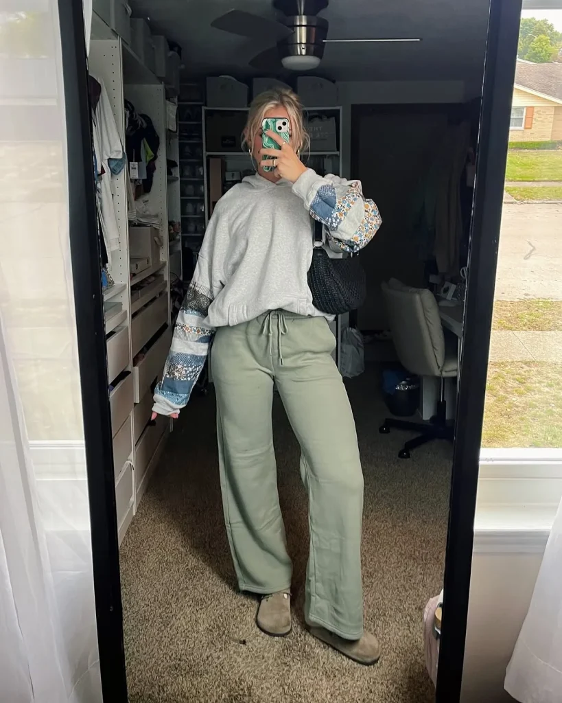 25+ Fall Comfy Outfits 2026 You'll Want to Wear Every Cozy Day