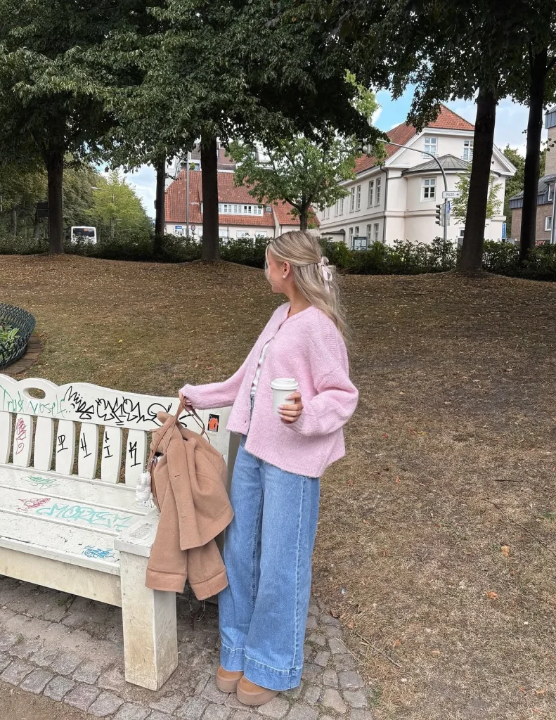 25+ Fall Comfy Outfits 2026 You'll Want to Wear Every Cozy Day