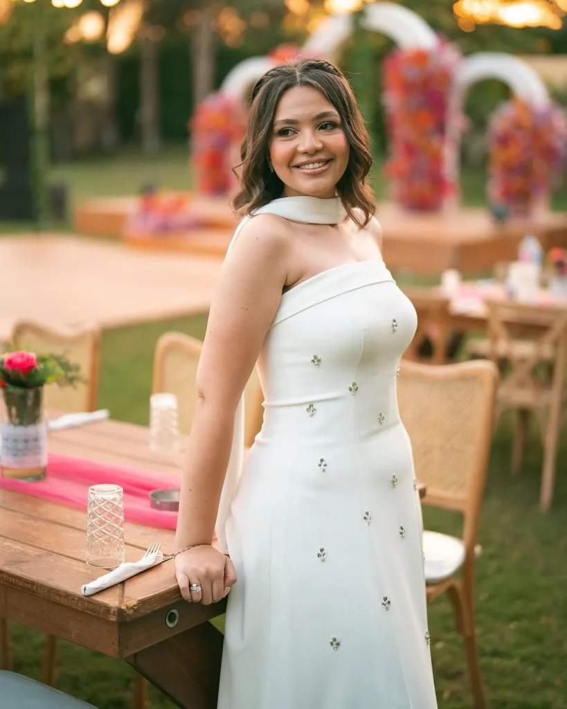 Fall Engagement Photo Outfits: 24 Elegant & Timeless Ideas for 2026
