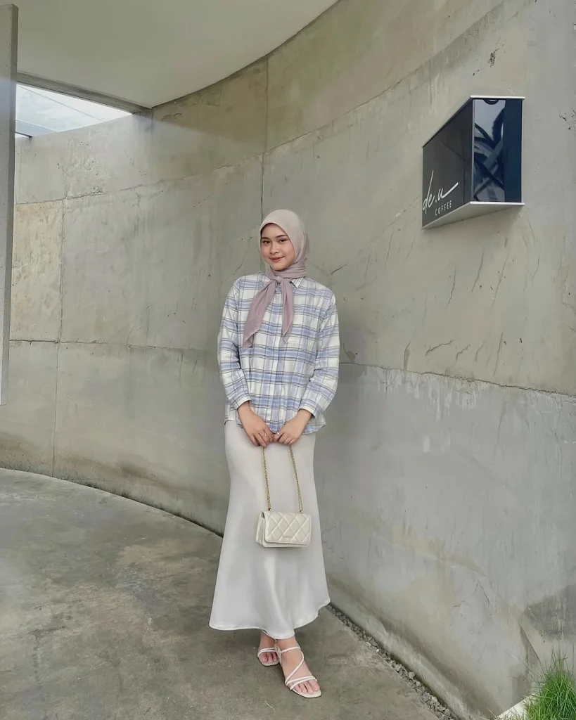Fall Flannel Shirt Outfit Women 2026: 24 Cozy & Stylish Looks to Wear All Season