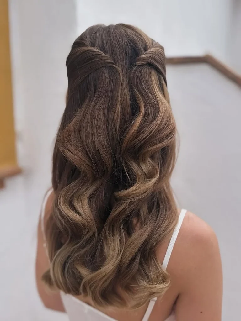 Fall Hairstyles For Office 2026: 25 Chic & Professional Looks You'll Want to Wear Every Workday