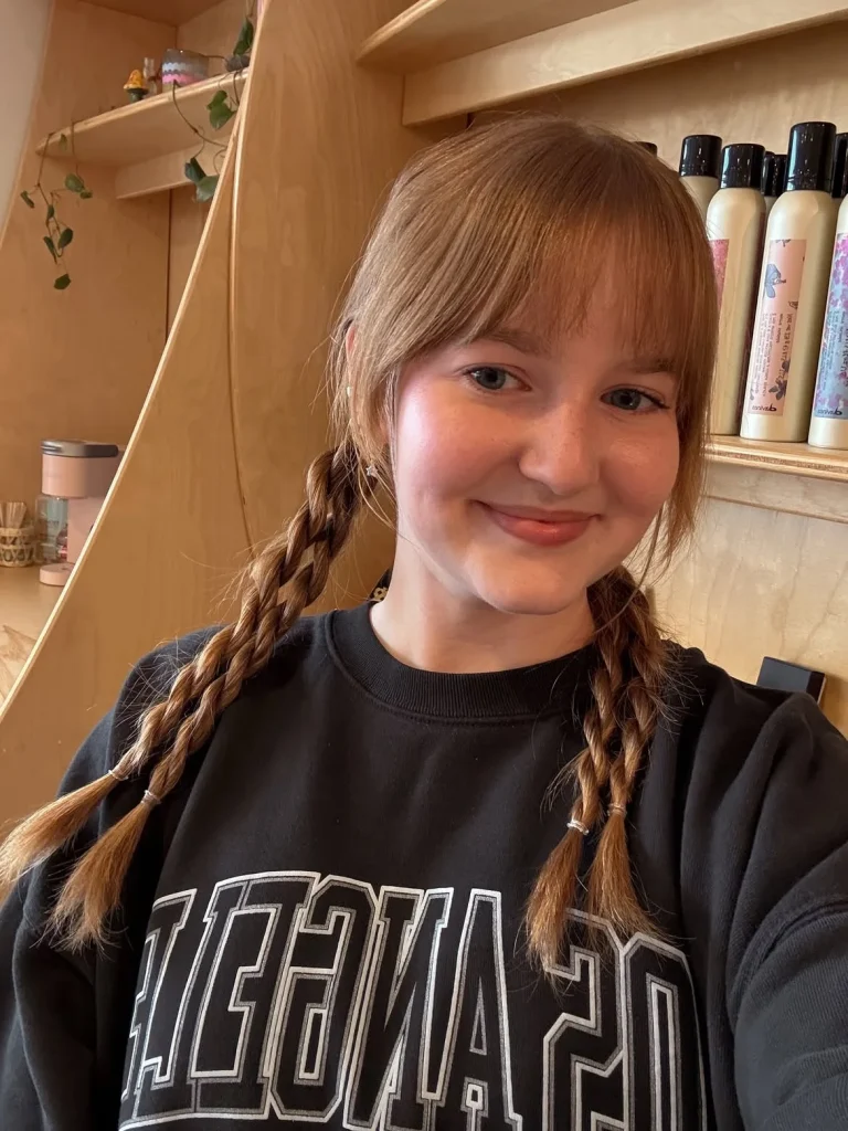 Fall Hairstyles For Office 2026: 25 Chic & Professional Looks You'll Want to Wear Every Workday