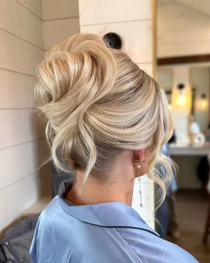 Fall Hairstyles For Wedding Guests 2026: 25 Elegant Looks You'll Want to Save