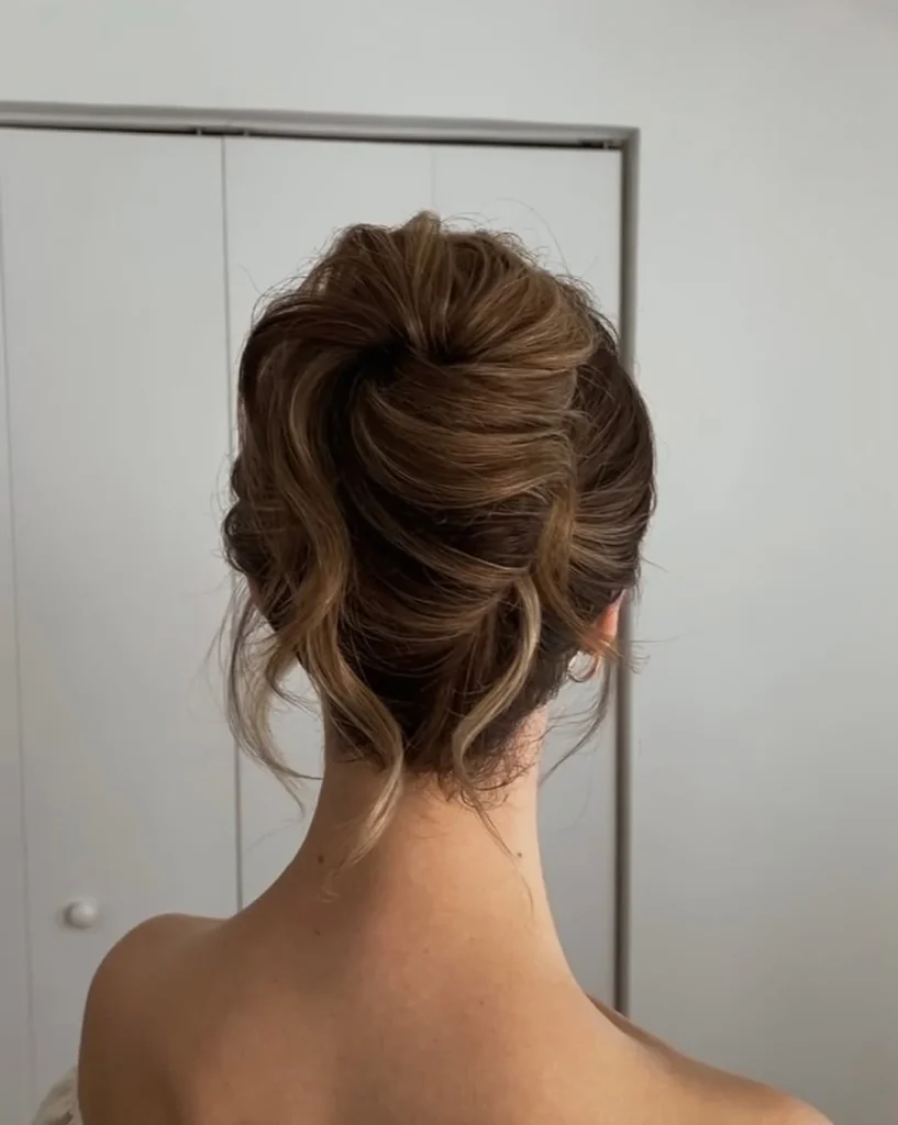 Fall Hairstyles For Wedding Guests 2026: 25 Elegant Looks You'll Want to Save