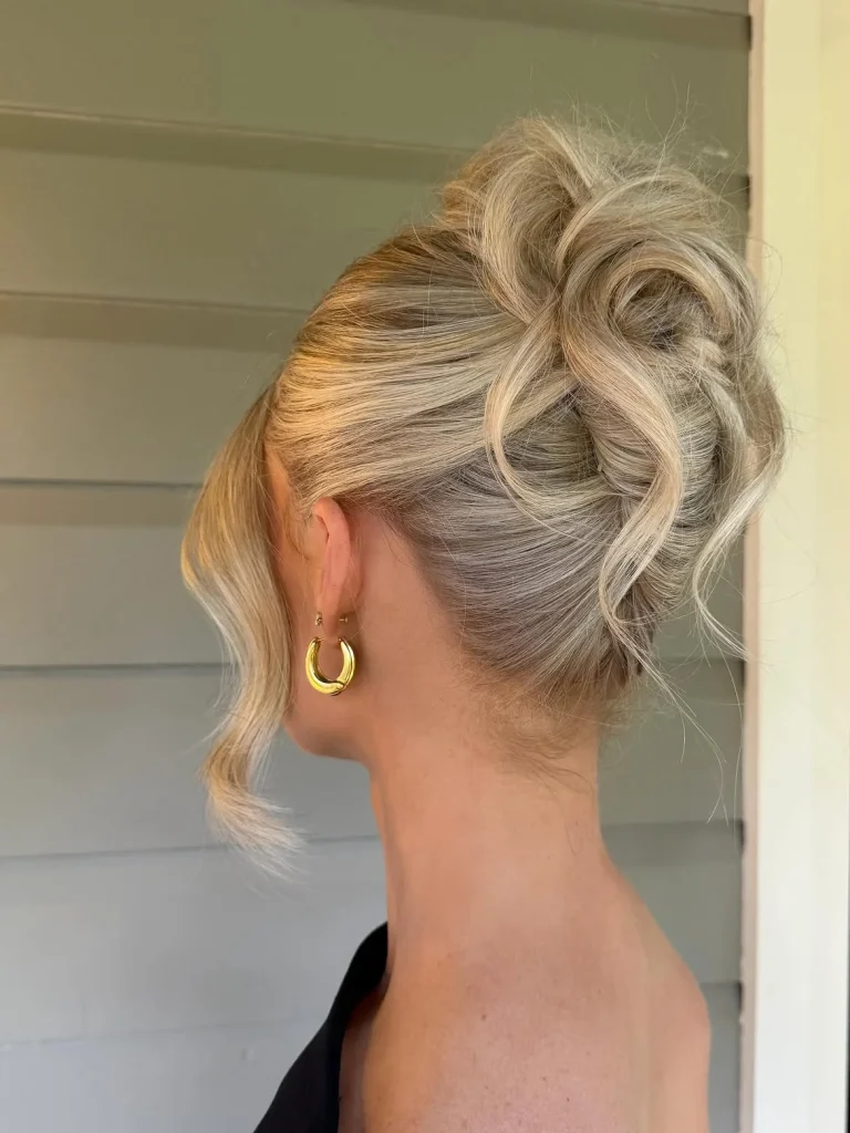 Fall Hairstyles For Wedding Guests 2026: 25 Elegant Looks You'll Want to Save