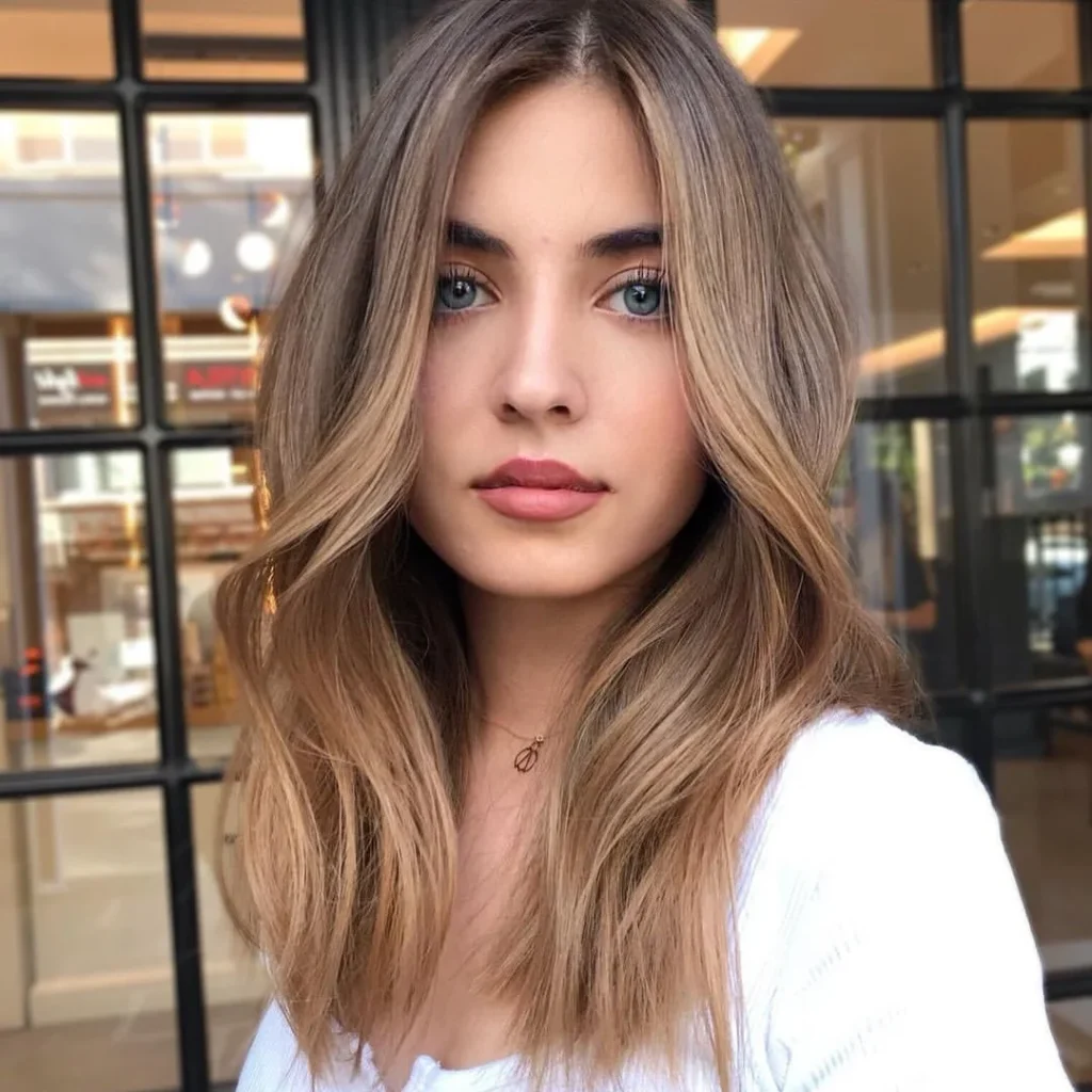 Fall Medium Haircuts 2026 That Make Layered Hair Look Effortlessly Chic