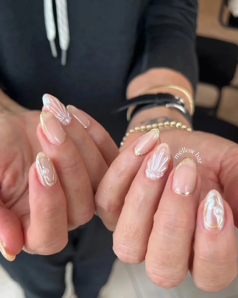 Fall Medium Nail Ideas: 25 Chic Designs to Wear All Autumn