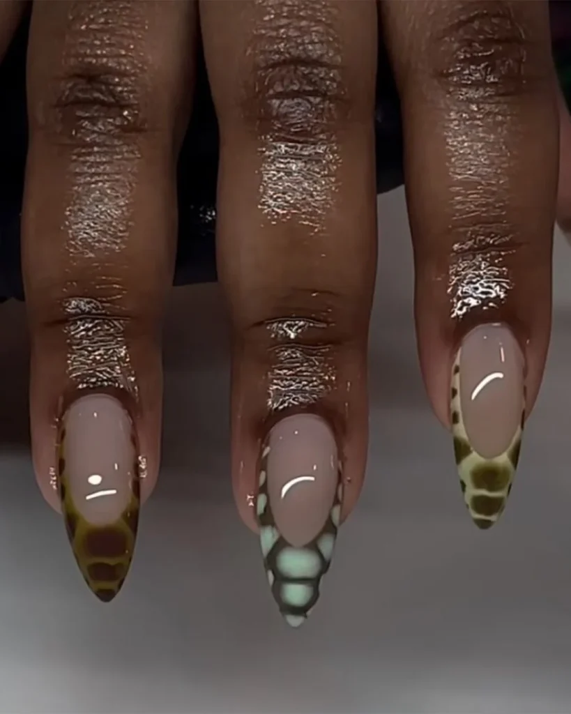 Fall Nail Art: 26 Cozy and Trendy Designs to Try This Autumn