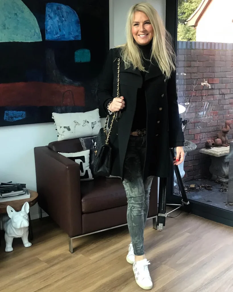 Fall Outfits With Peacoat 2026: 23 Chic Looks to Wear All Season