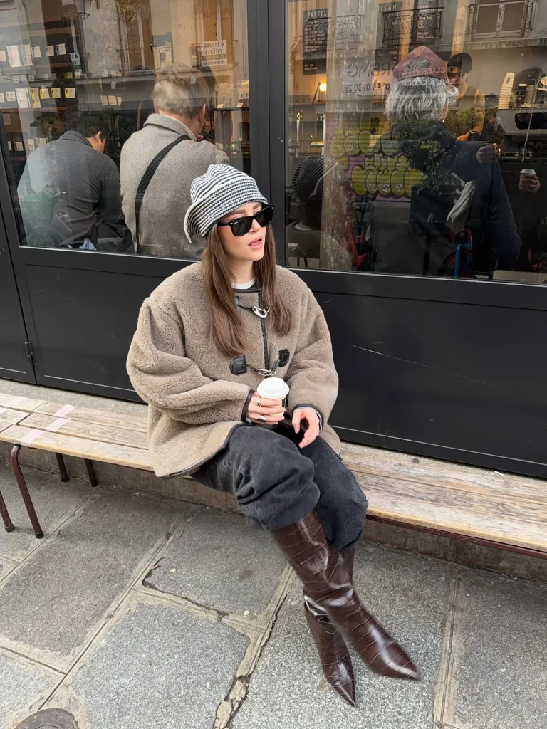 Fall Travel Outfits For Women 2026: 26 Chic & Comfortable Looks You'll Want to Pack