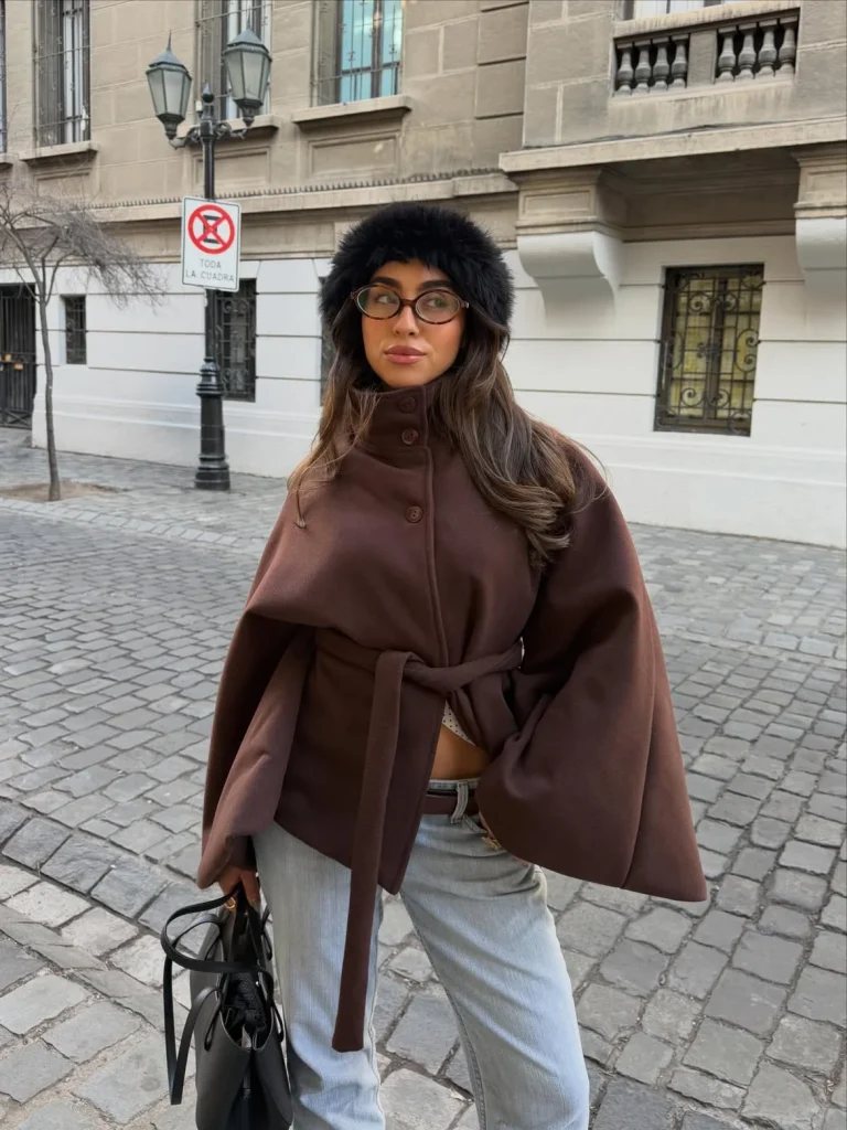 Fall Travel Outfits For Women 2026: 26 Chic & Comfortable Looks You'll Want to Pack