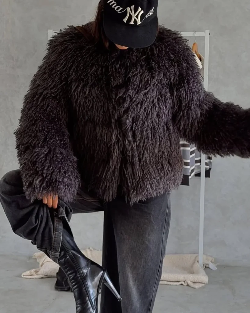 Faux Fur Jacket: Chic Outfit Ideas to Elevate Your Winter Style