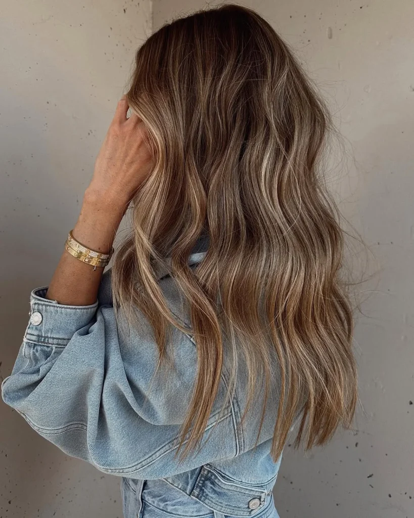 Hair Lowlights: Color Ideas And Inspiration to Add Depth and Dimension