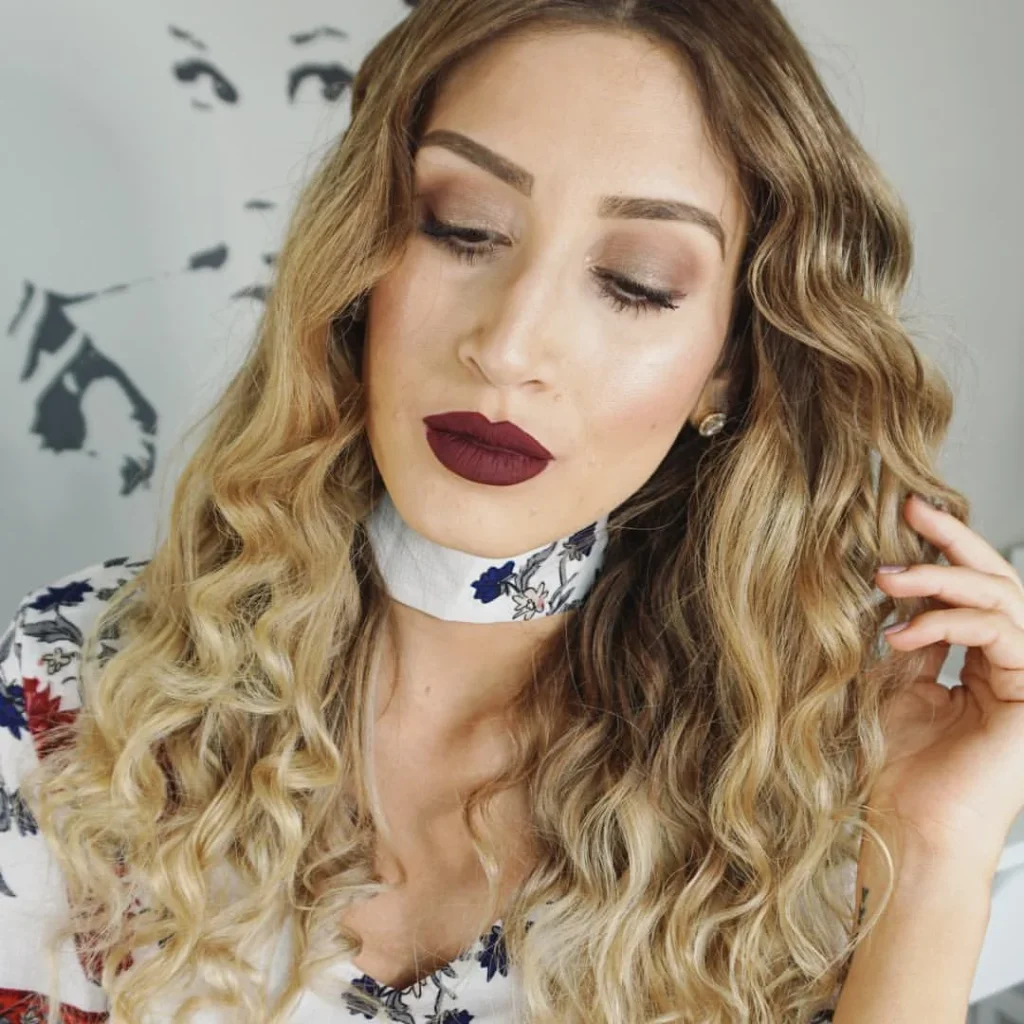 Heatless Curls Hairstyle: 23 Easy Heat-Free Looks You'll Want to Try