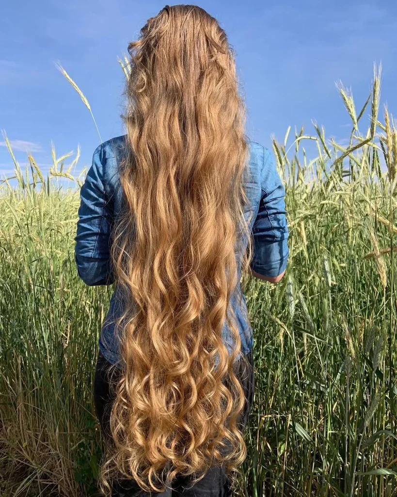 Heatless Curls Hairstyle: 23 Easy Heat-Free Looks You'll Want to Try