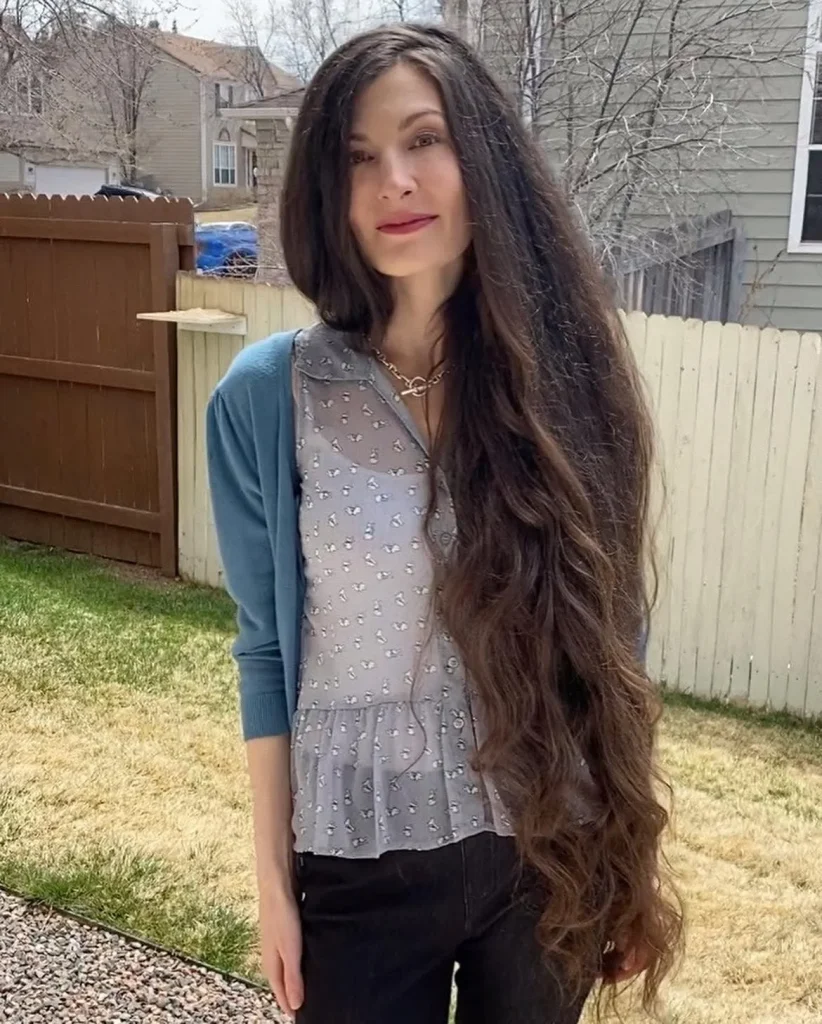 Heatless Curls Hairstyle: 23 Easy Heat-Free Looks You'll Want to Try