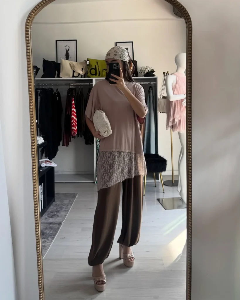 Lace Layering Fall Outfit 2026: 25 Chic Ways to Style Lace This Season