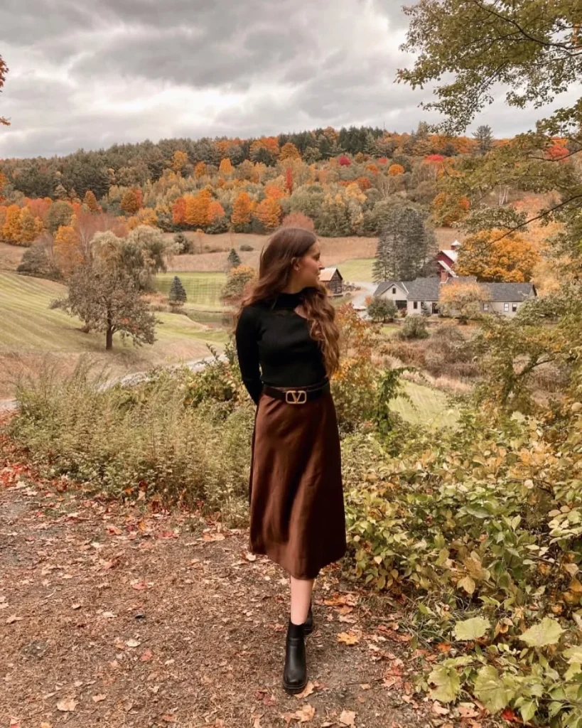 Midi Skirt Fall Outfit 2026: 25 Chic & Effortless Looks You'll Want to Wear All Season
