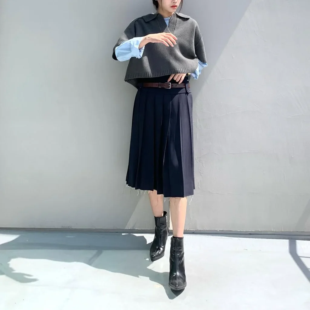 Midi Skirt Fall Outfit 2026: 25 Chic & Effortless Looks You'll Want to Wear All Season