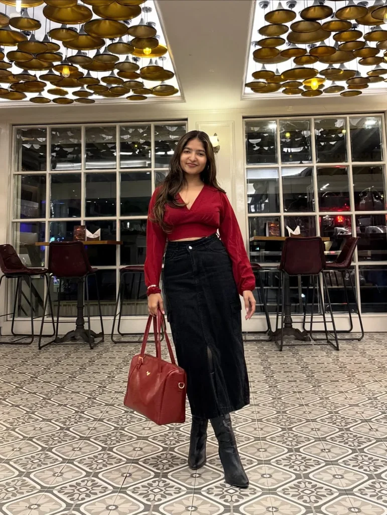 Midi Skirt Fall Outfit 2026: 25 Chic & Effortless Looks You'll Want to Wear All Season