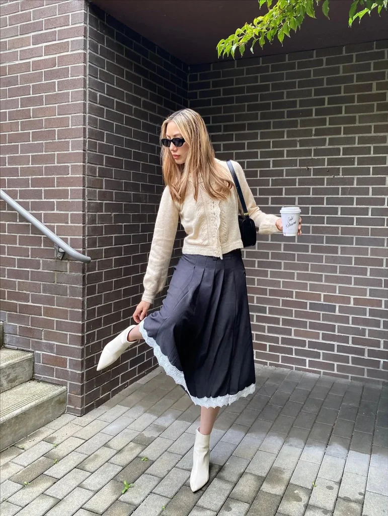Midi Skirt Fall Outfit 2026: 25 Chic & Effortless Looks You'll Want to Wear All Season