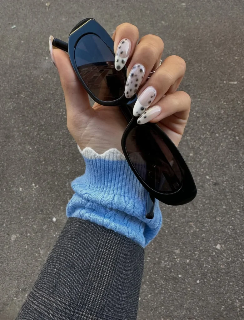 September Nails Color: 26 Stunning Fall Shades and Trendy Nail Ideas