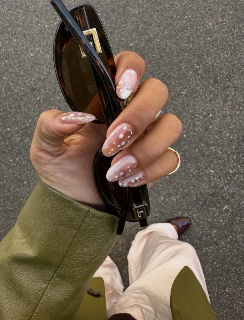 September Nails Color: 26 Stunning Fall Shades and Trendy Nail Ideas