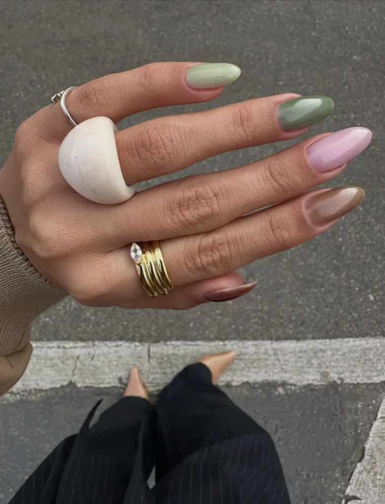 September Nails Color: 26 Stunning Fall Shades and Trendy Nail Ideas