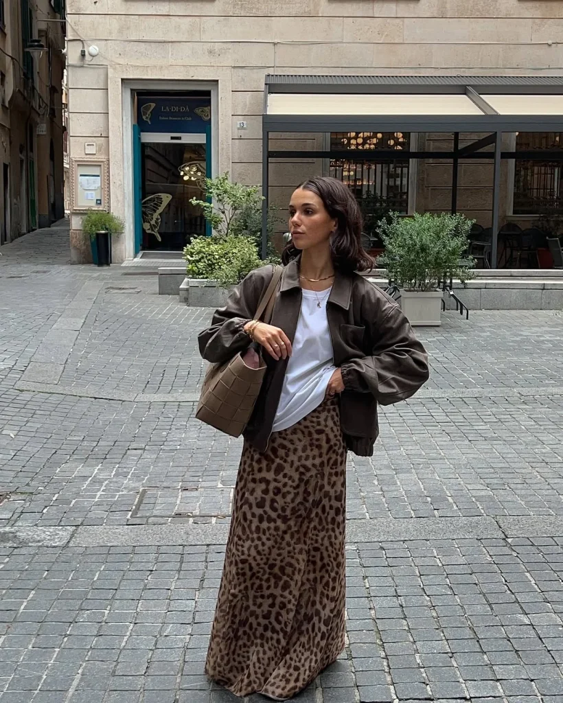 September Outfits Ideas: 26 Chic & Casual Looks to Wear All Month Long