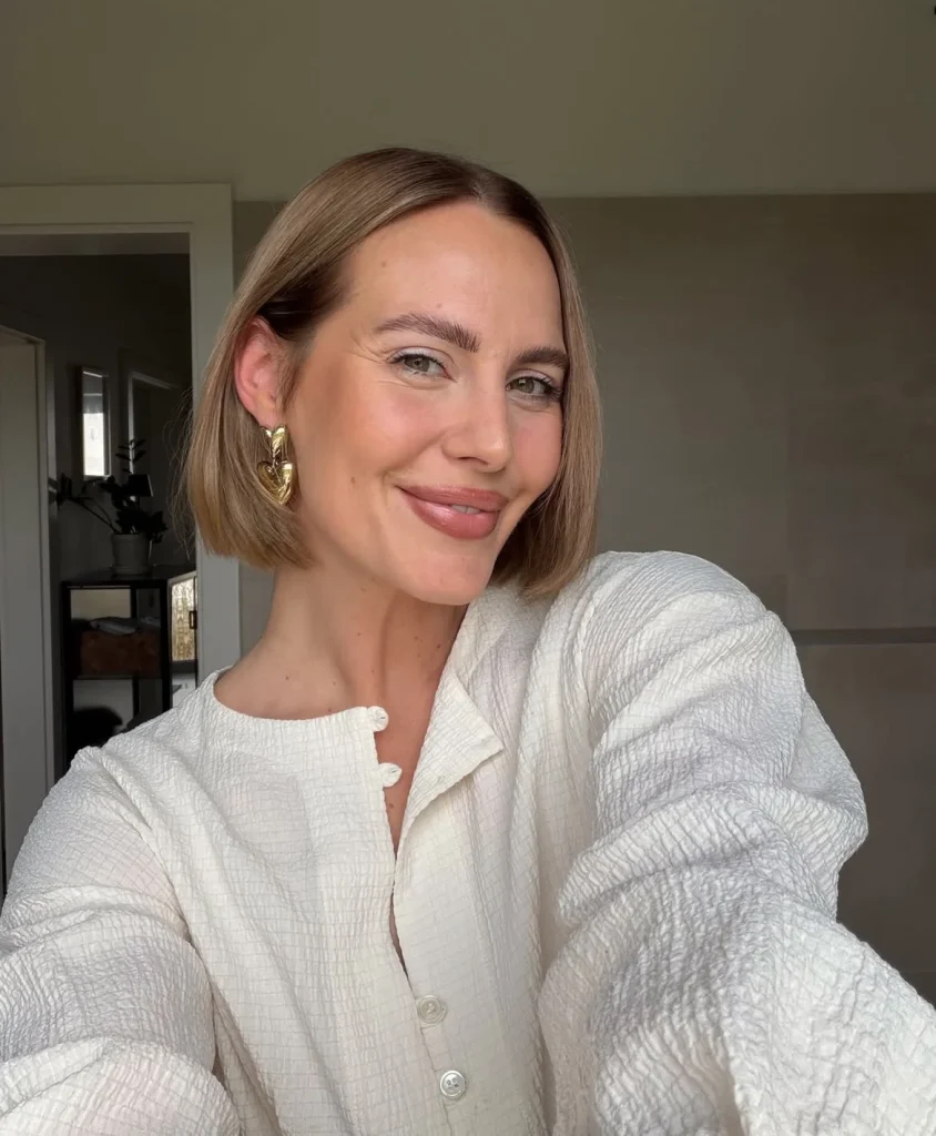 Short Bobbed Hairstyle: 25 Fresh Ideas for a Chic, Modern Look